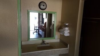 Budget Inn Edinburg Zewnętrze zdjęcie